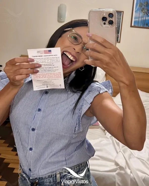 Clientes da Viaggi Vistos com o visto americano aprovado