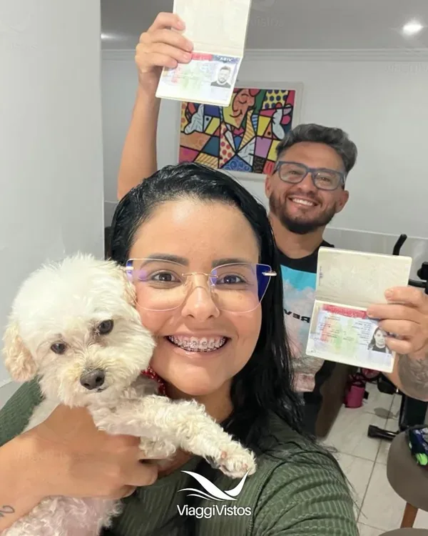Clientes da Viaggi Vistos com o visto americano aprovado