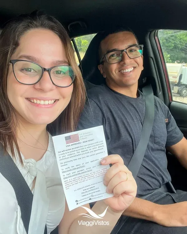 Clientes da Viaggi Vistos com o visto americano aprovado