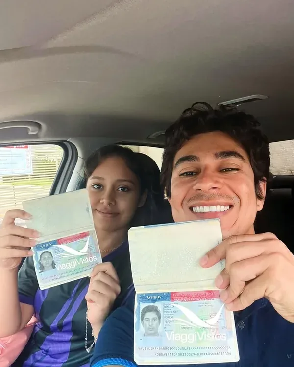 Clientes da Viaggi Vistos com o visto americano aprovado
