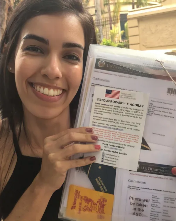 Cliente aprovado no visto americano com a assessoria da Viaggi Vistos